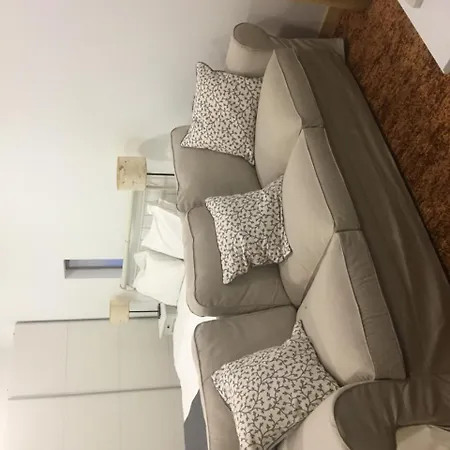 Moradia Integrada T0 Em Rural 4.* Farm stay Braga